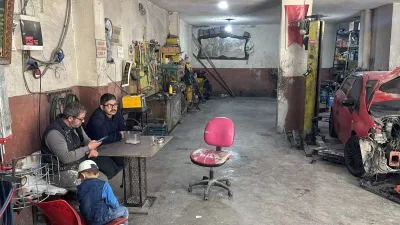 Simge Otomotiv atölye ekibi kaporta ve tamir servisi Esenyurt